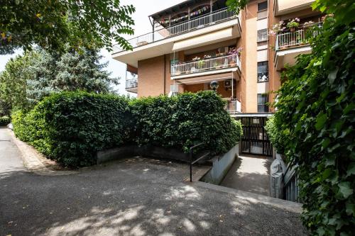 Vatican Quiet Apartment with Garden & Parking