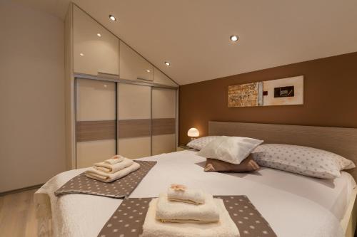 Villa "Amber" relaxation in nature with a Pool