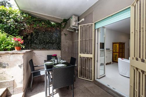 Vatican Quiet Apartment with Garden & Parking