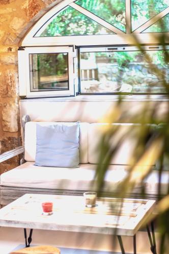 Foto Kamares Suites 4