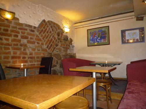 Χώρος καθιστικού στο Academus Pub & Guest House