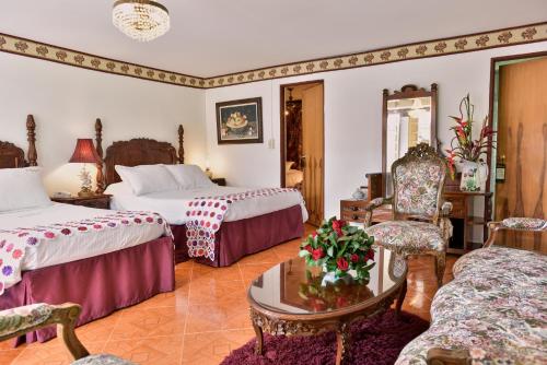 Gallery image of Finca Hotel Los Girasoles in Montenegro