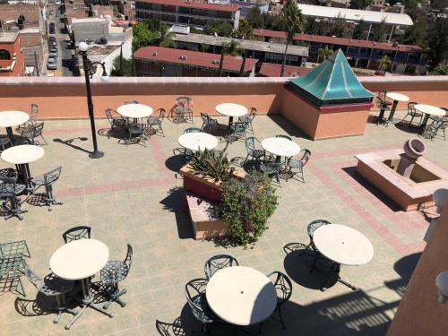 Hotel Quinta Cesarにあるレストランまたは飲食店