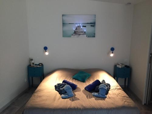 Ein Bett oder Betten in einem Zimmer der Unterkunft La Bastidasse