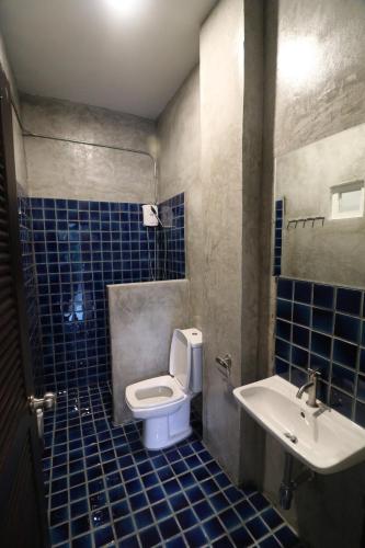 Un baño de Little Jasmine by the River