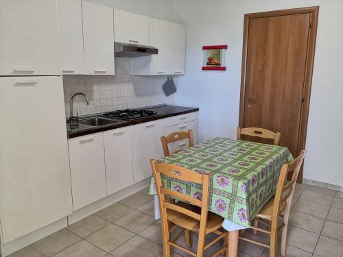 Η κουζίνα ή μικρή κουζίνα στο Residence Dolce Far Niente