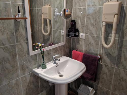 Ett badrum på Apartamento zona residencial Montesol
