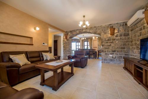 Χώρος καθιστικού στο Villa Old Castle Apartments