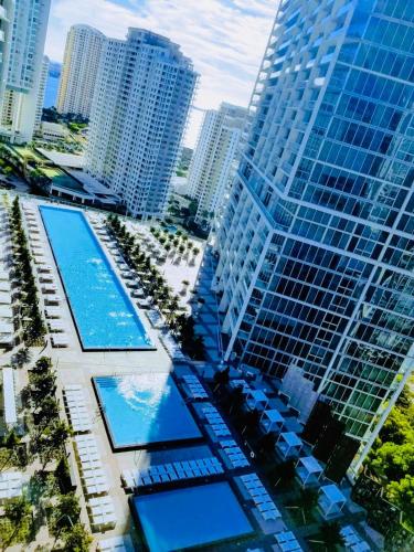Πισίνα στο ή κοντά στο Iconbrickell