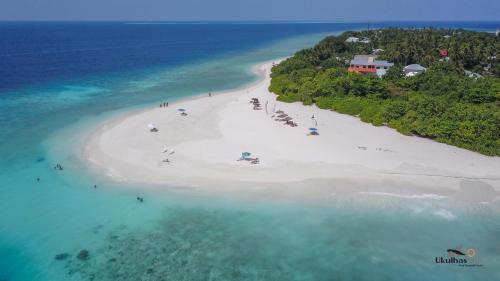 Een luchtfoto van Starry Night at Ukulhas