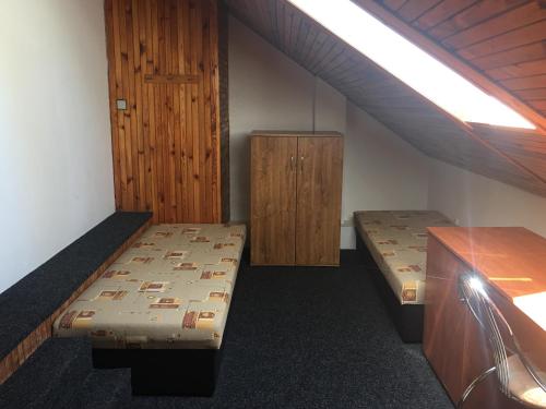 Cama o camas de una habitación en Pension Milštejn
