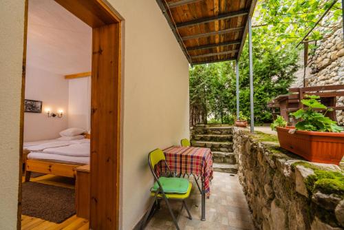 Gallery image of Toni's Guest House in Melnik