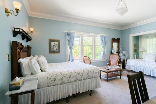 Imagem da galeria de Beaconsfield Bed and Breakfast - Victoria em Victoria