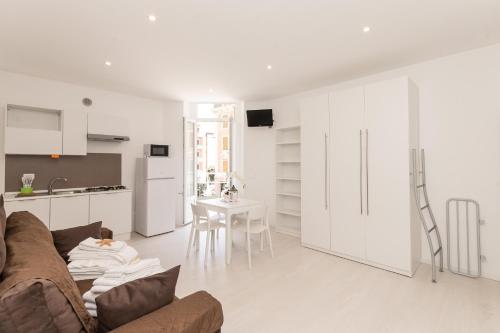 Dapur atau dapur kecil di Residence Finale Bike and Beach