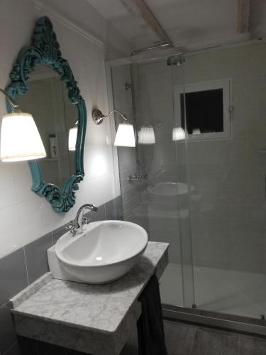 Un baño de Alojamiento San Juan Bautista