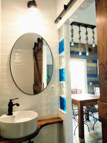 Bilik mandi di La Barrosa duplex