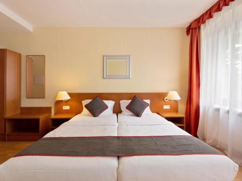 Hotel Bohemia Image