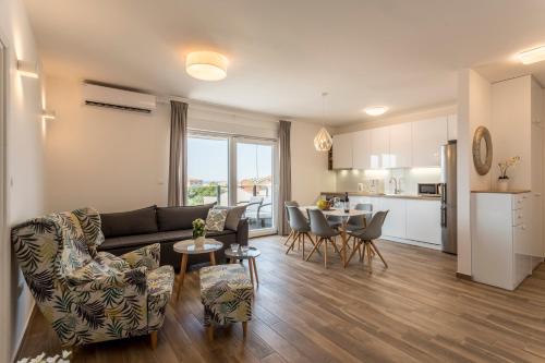 Luxury view apartments