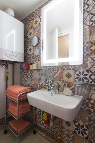 Bilik mandi di APARTMENTS VRANAS