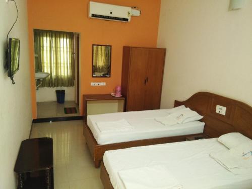 Gallery image of COMFORT INN in Nāmakkal