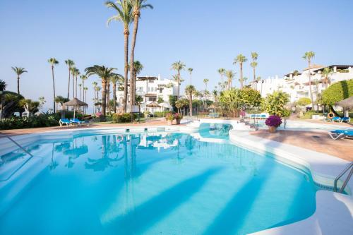 Hanami Alcazaba Beach Front Sea View
