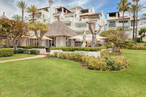 Hanami Alcazaba Beach Front Sea View