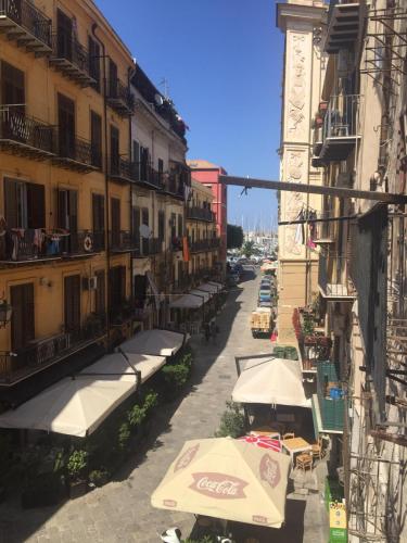 Il quartiere o una zona nella vicinanze dell'hotel