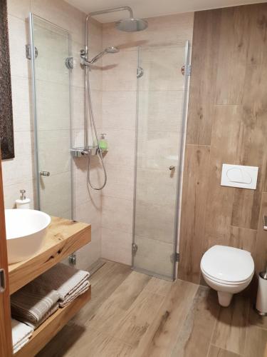Bagno di Holiday House Red Deer