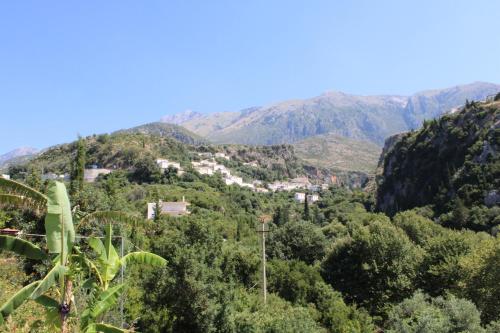 Gallery image of Penelope's Rooms in Dhërmi