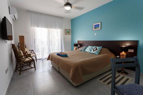 Gallery image of Sea Breeze Apartments - 3 Bedroom Apartment in Peyia