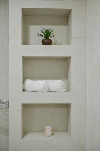 Brand New Apartments - free parking photo 3