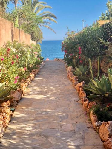 Bonito apartamento cerca del mar