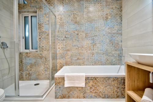 Un baño de The Suites – Piazza Kirkop
