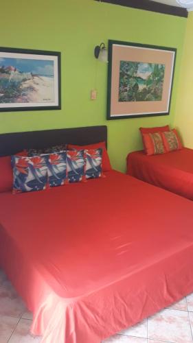 Cama ou camas em um quarto em Terrakota Apartments
