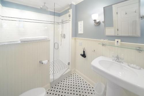 Ένα μπάνιο στο The Springwater Bed and Breakfast