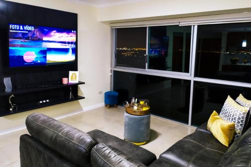 Gallery image of Puerto Santa Ana, Suite con vista al Rio in Guayaquil