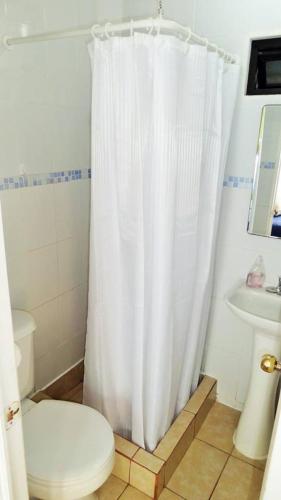 Kupatilo u objektu Hostal Ravello