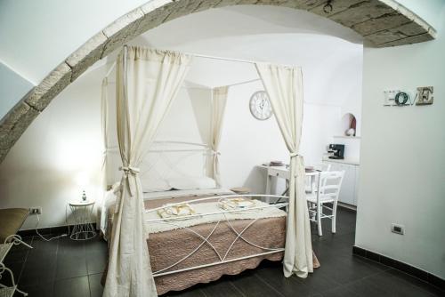 Gallery image of HOME 5 - Arco Antico in Putignano