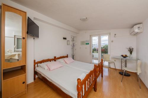Apartments Mila
