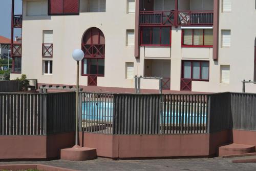 Πισίνα στο ή κοντά στο Appartement à 50m de la plage