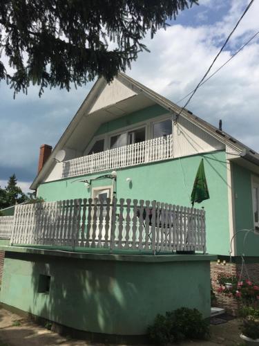 Rózsavölgy Apartman 8638 Balatonlelle, Rózsavölgy köz 4 kép - 3