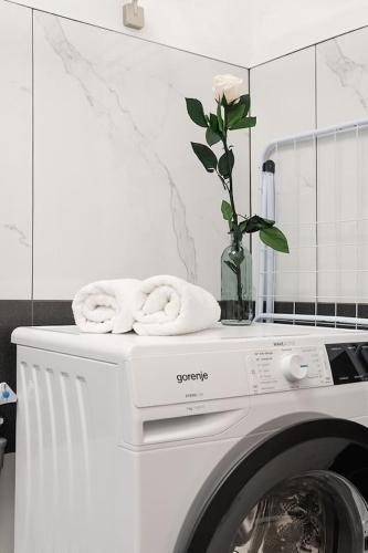 Sophies Place Yppenplatz - Imperial Lifestyle City Apartments Vienna Parking