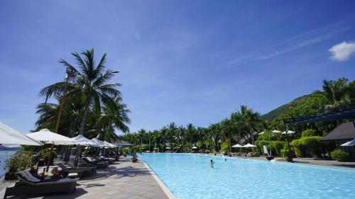 Gallery image of Diamond Bay Resort & Spa in Nha Trang