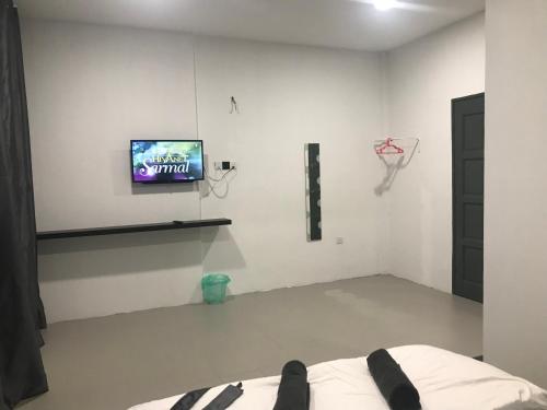 Televisyen dan/atau pusat hiburan di Bilek@KADOK