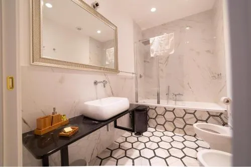 The Duomo House by House In Naples photo 12