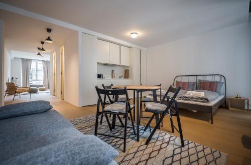 Letto o letti in una camera di Nena Apartments Metropolpark Berlin - Mitte -Adult Only