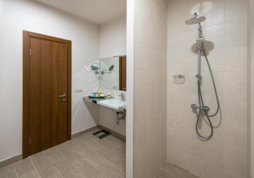 Koupelna v ubytování Ani Grand Hotel Yerevan