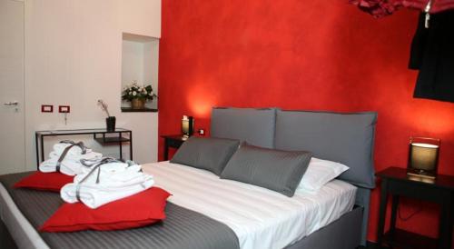 Una cama o camas en una habitación de Yhomisus