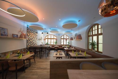 Restaurace v ubytování Hotel PIAZZA