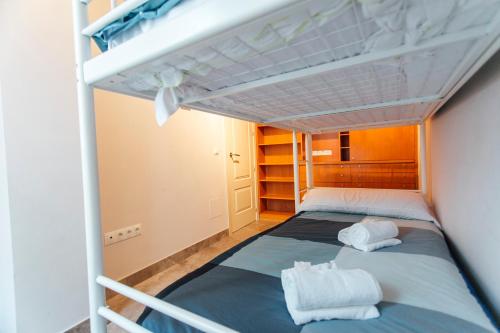 Posteľ alebo postele v izbe v ubytovaní Wide and diaphanous- 3Bd 2Bth- Alcázar